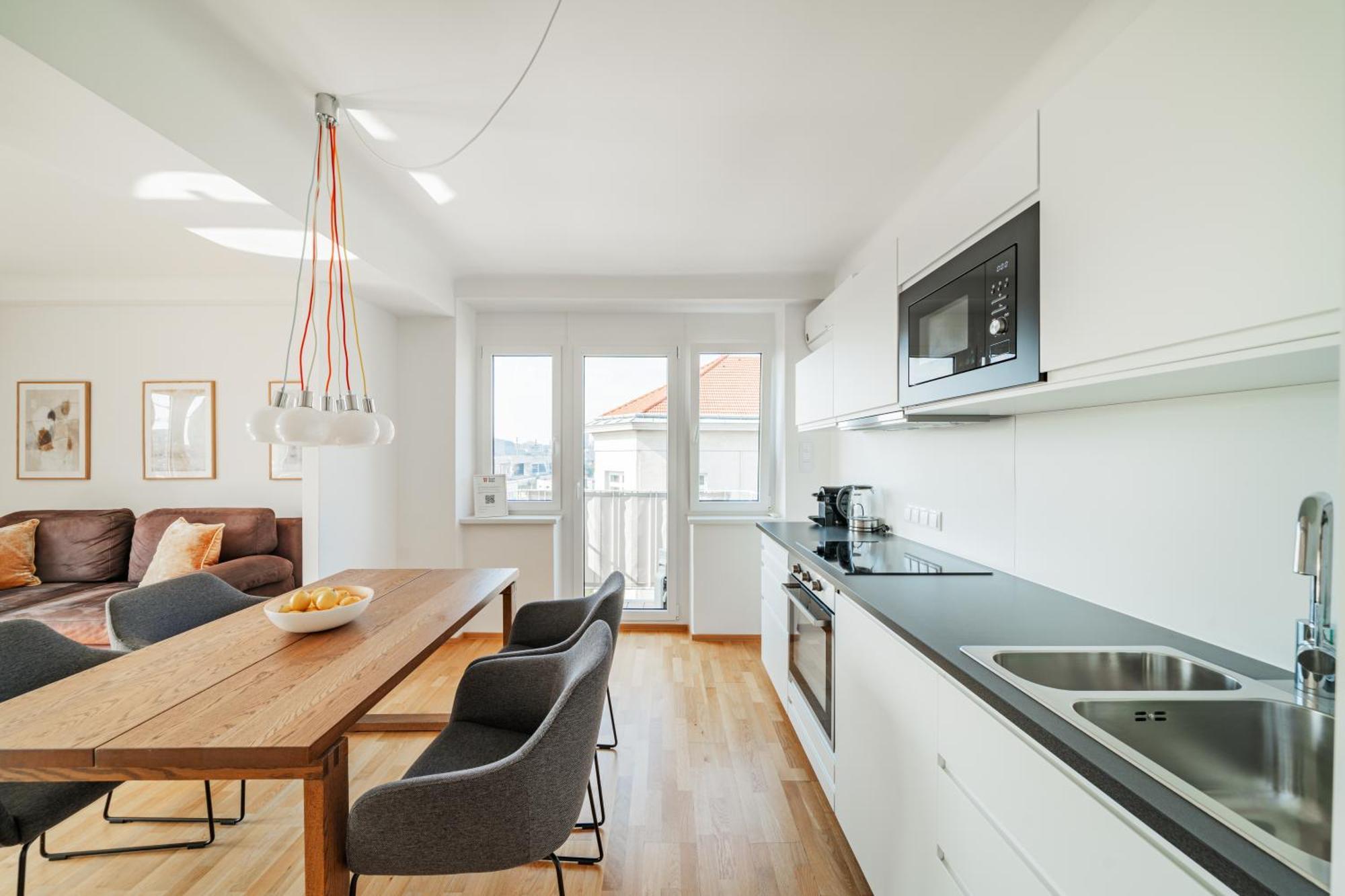 Central 60M2 Suite 10 Min Walk From Main Station Відень Екстер'єр фото