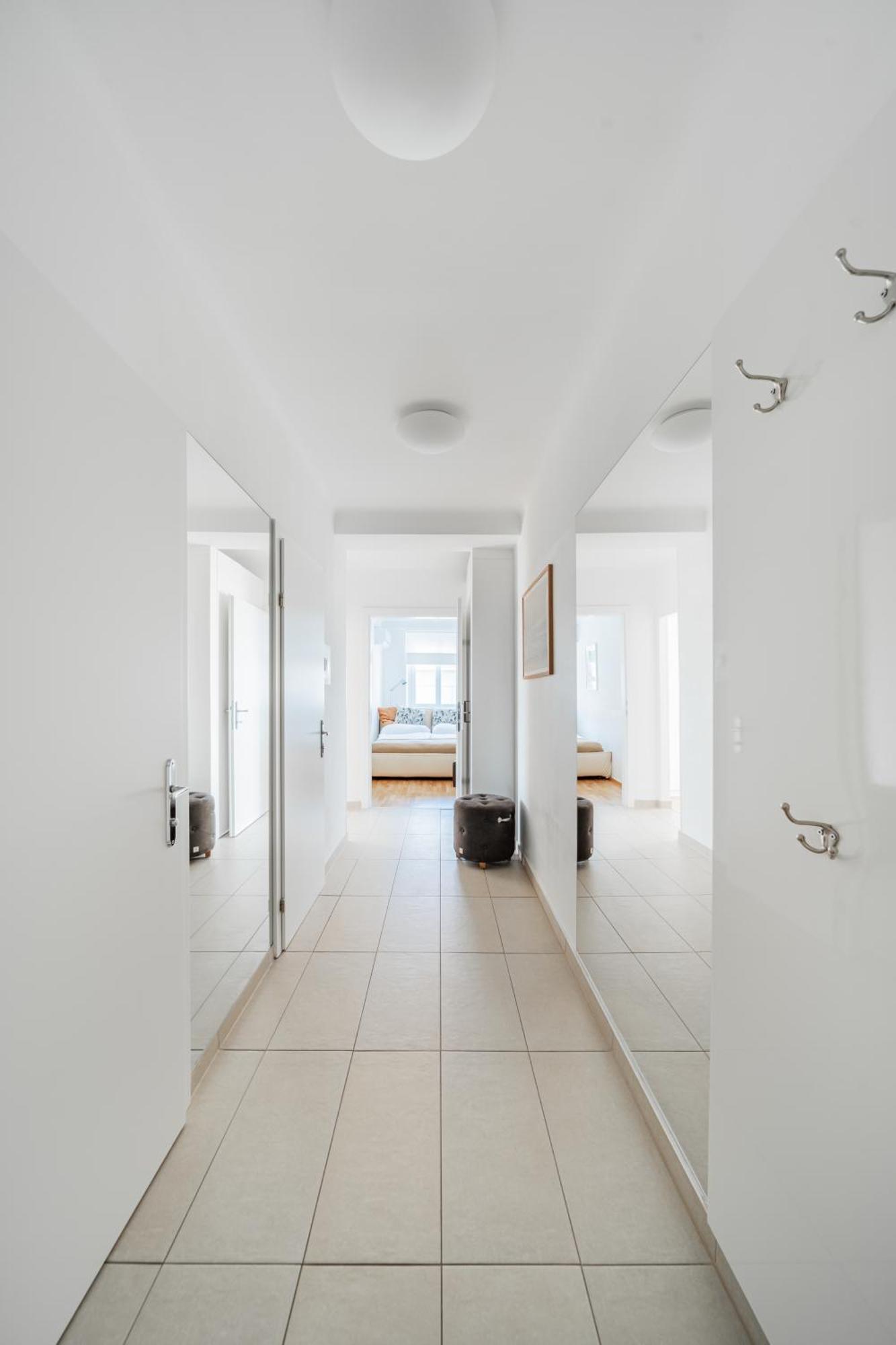 Central 60M2 Suite 10 Min Walk From Main Station Відень Екстер'єр фото