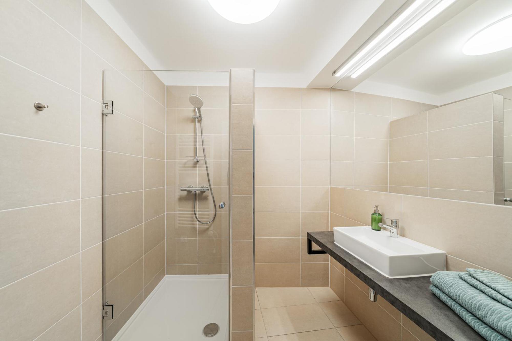 Central 60M2 Suite 10 Min Walk From Main Station Відень Екстер'єр фото