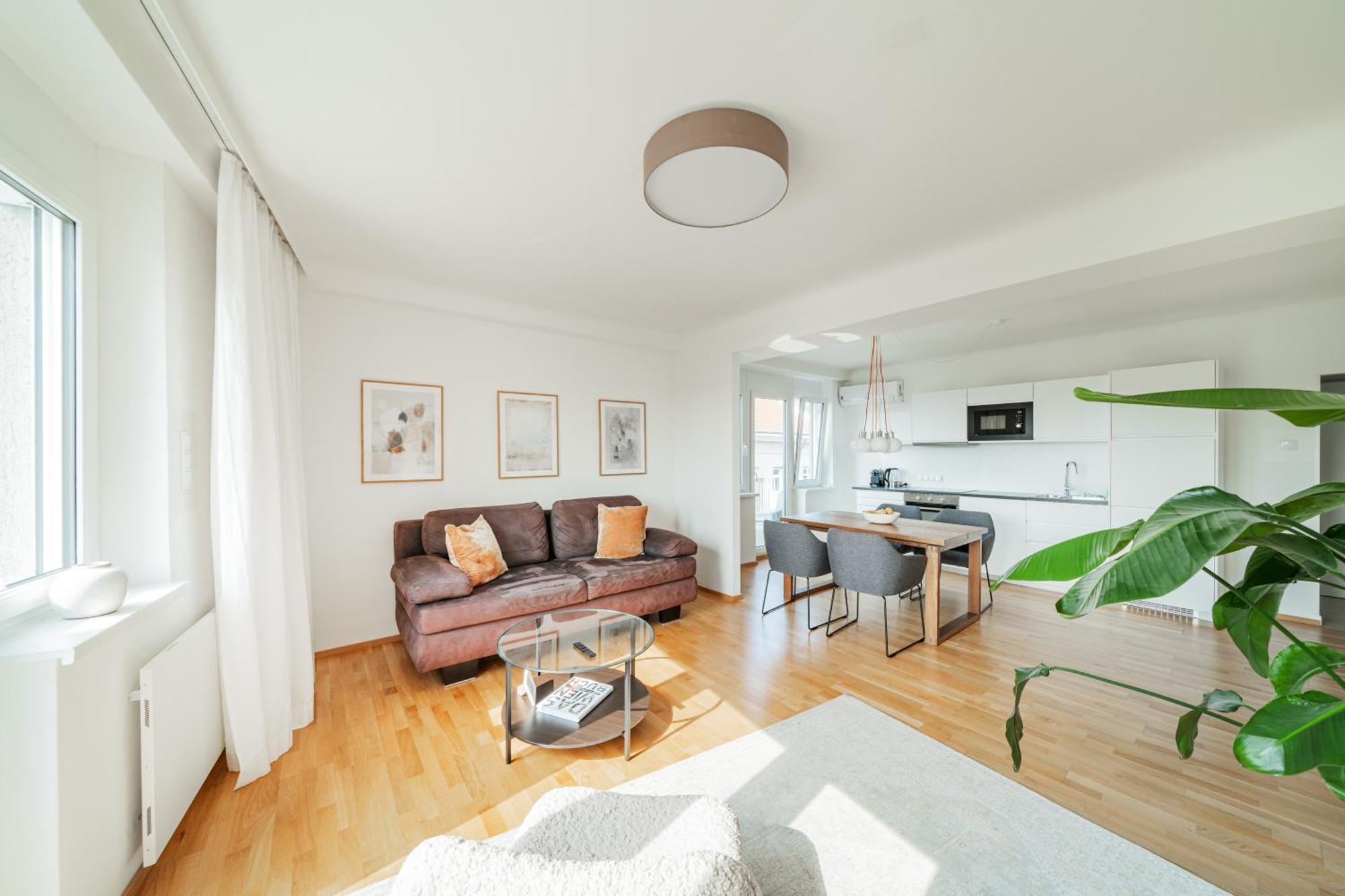 Central 60M2 Suite 10 Min Walk From Main Station Відень Екстер'єр фото